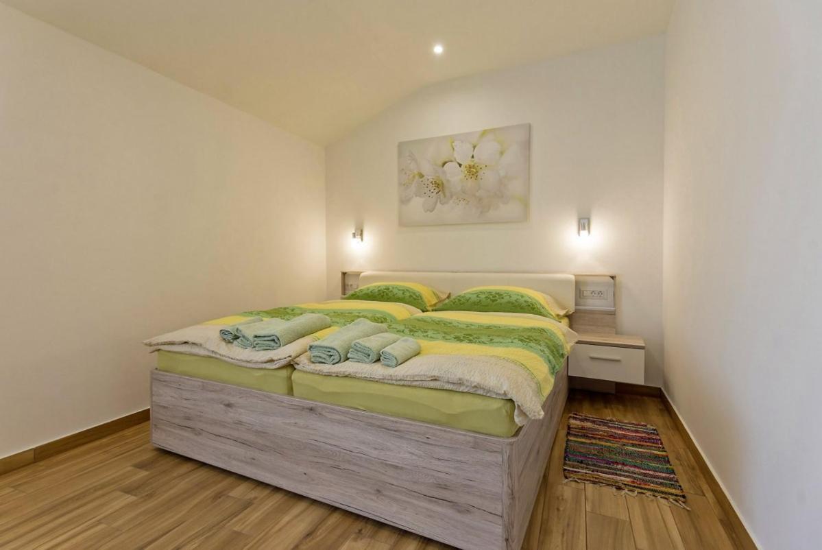 Villa Rina In Barat Kanfanar Dış mekan fotoğraf