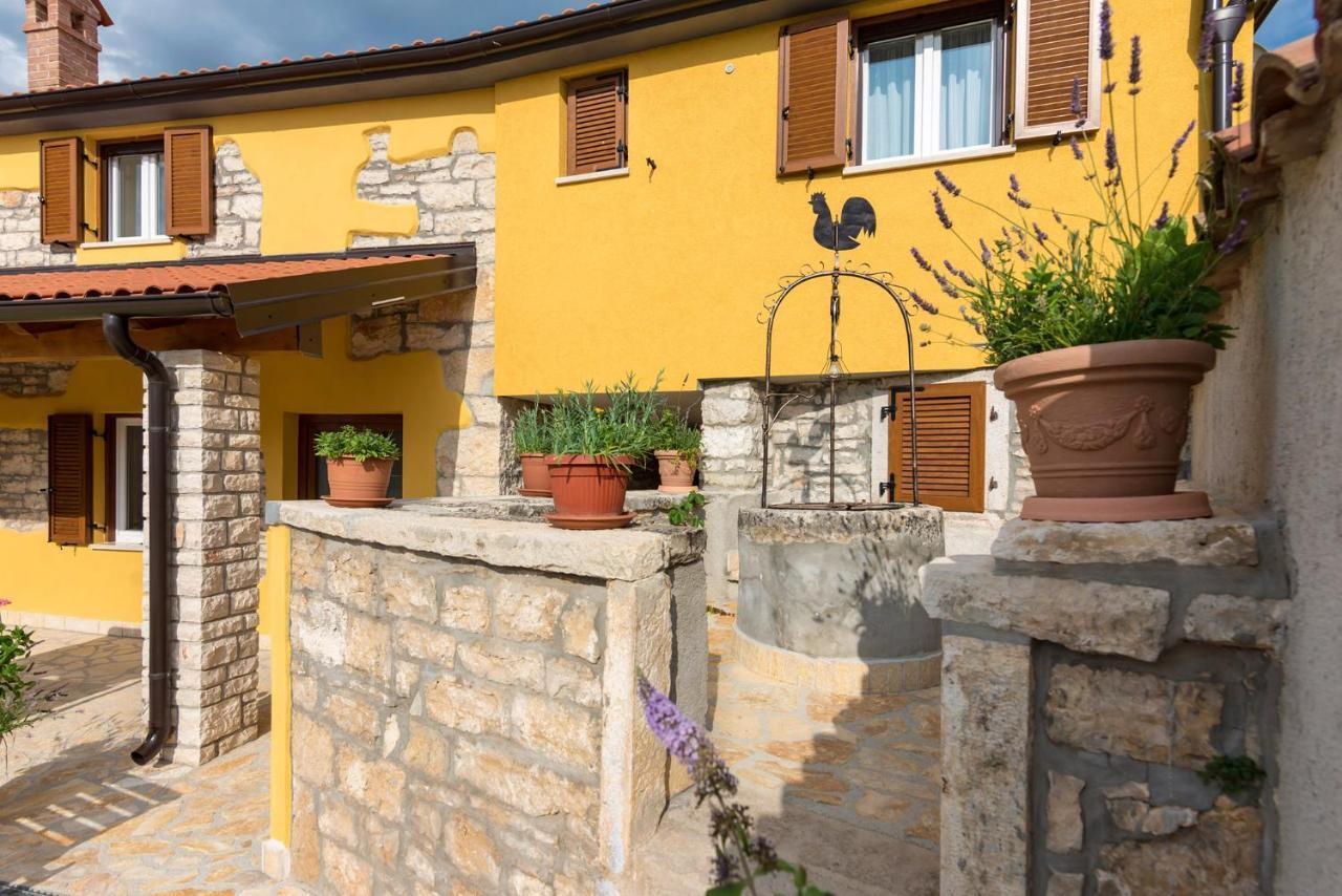 Villa Rina In Barat Kanfanar Dış mekan fotoğraf